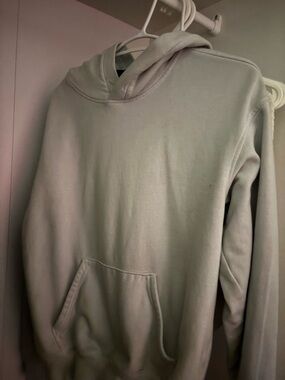 H&M Men's Light Gray Pullover Hoodie